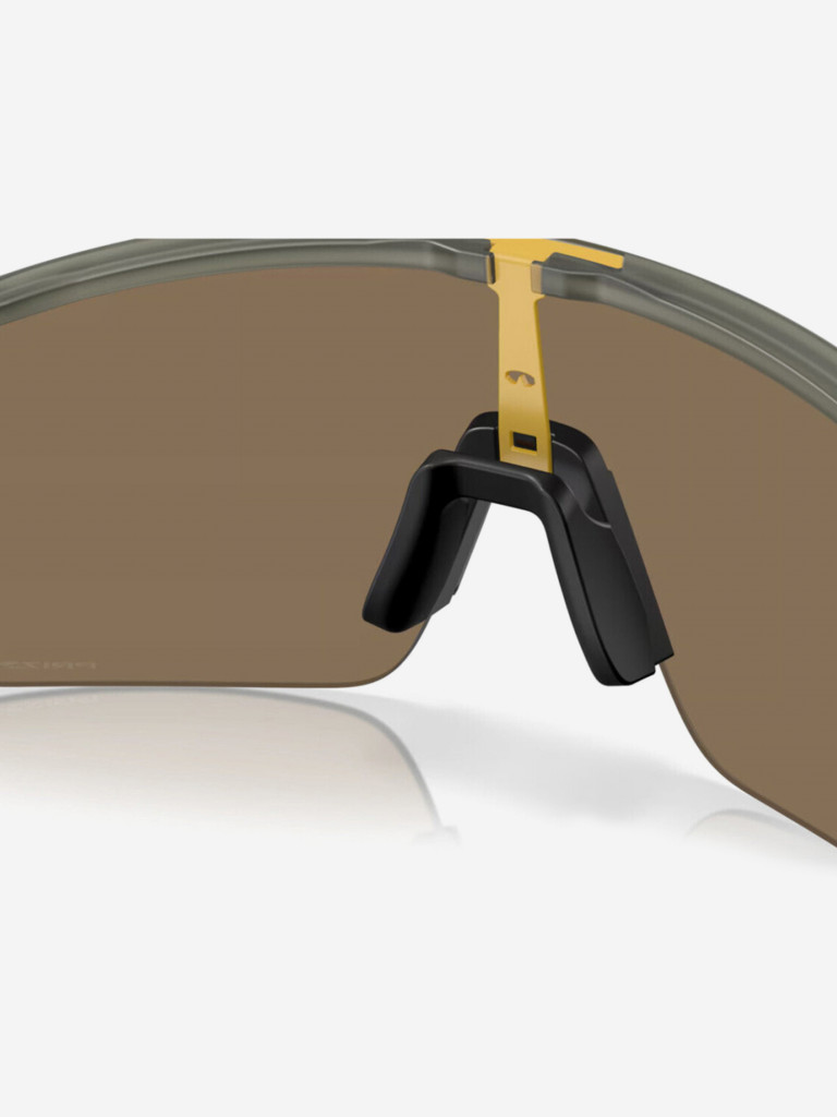 Солнцезащитные очки Oakley Sutro Lite