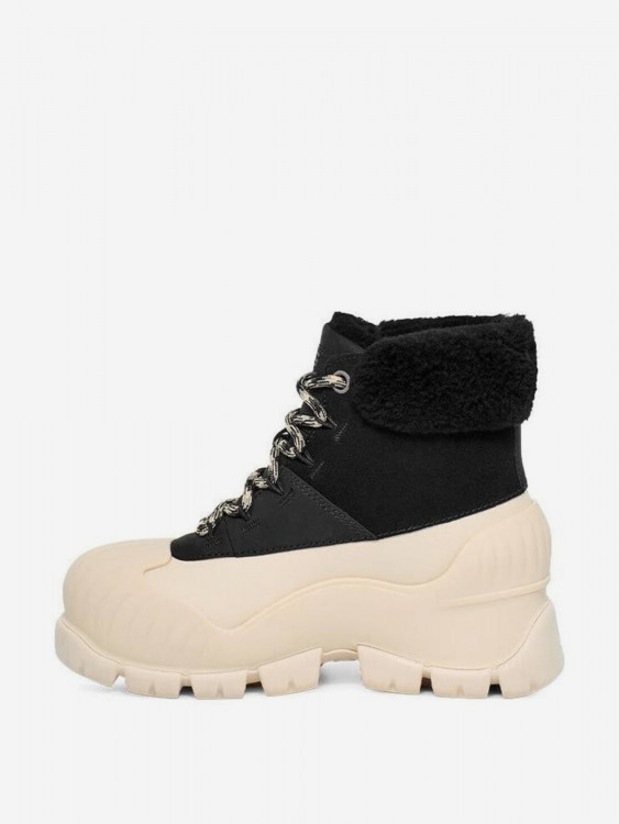 Ботинки UGG Adiroam Hiker