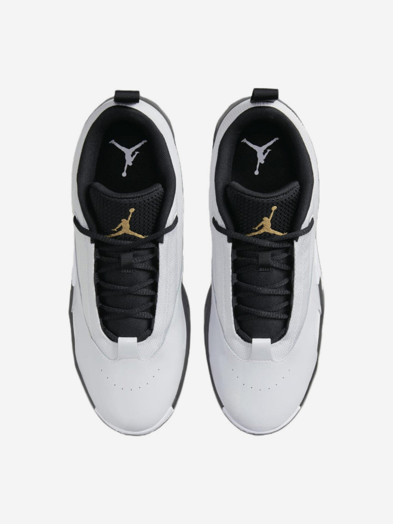 Кроссовки Jordan Max Aura 6