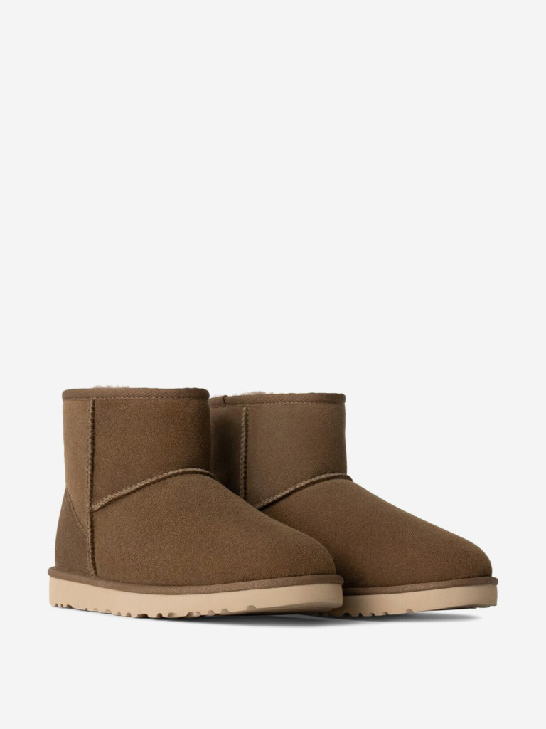 Ботинки утепленные UGG Classic Mini
