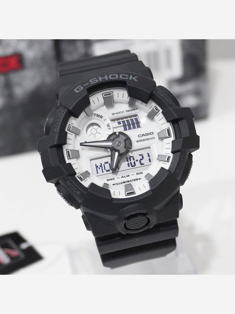 Спортивные часы CASIO G-SHOCK GA-700WD-1A