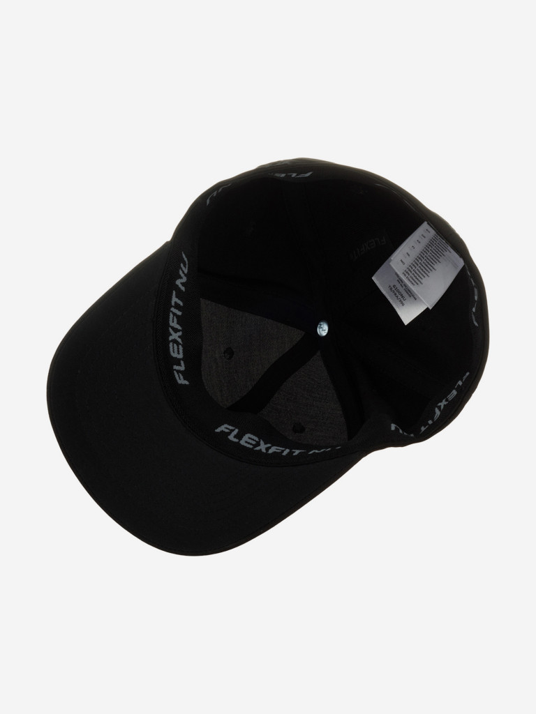 Бейсболка FLEXFIT 6100NU (черный)
