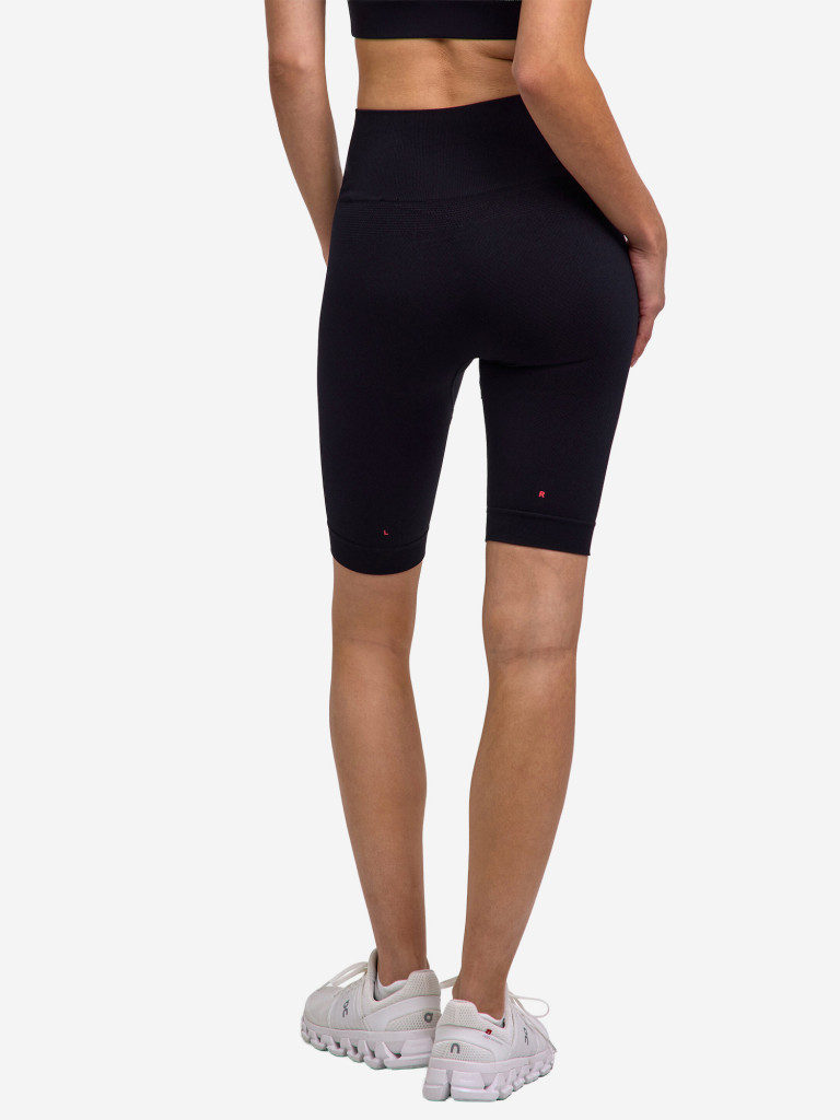 Женские спортивные шорты FALKE