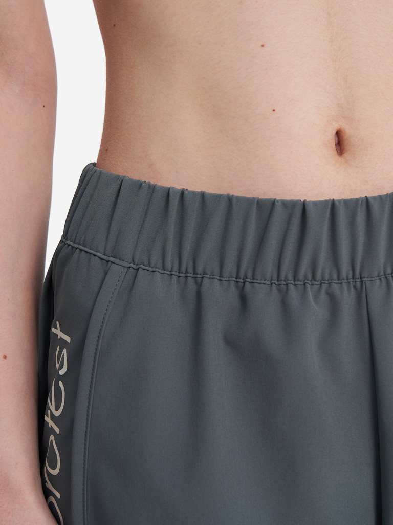 Шорты плавательные женские Protest