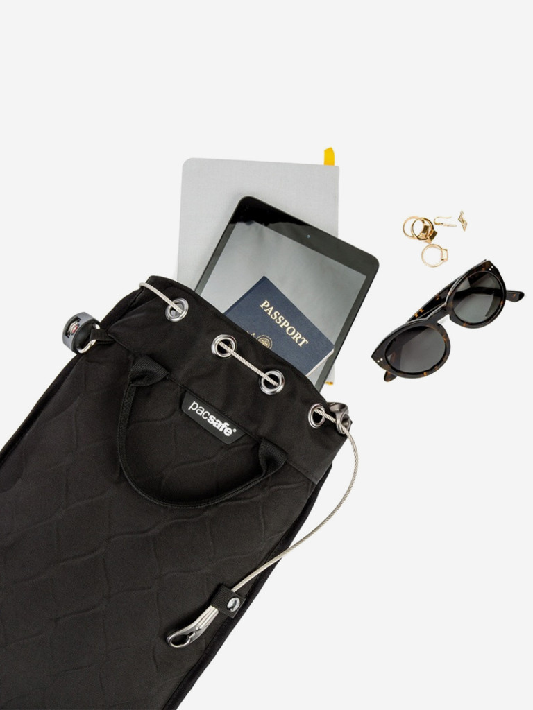Сумка сейф Pacsafe Travelsafe 5L GII, Black