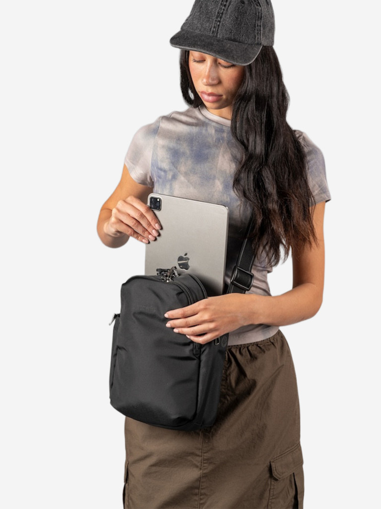 Сумка антивор Pacsafe V Tour Crossbody, Jet Black, 7 л.