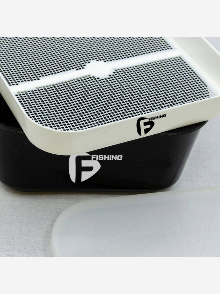 Коробка для мотыля с ситом и крышкой F-FISHING Made in Italy 166х166х75мм