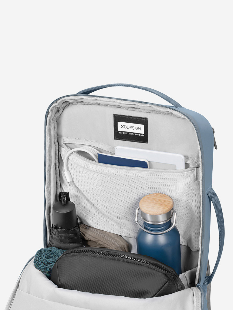 Рюкзак для ноутбука до 16" XD Design Bobby Air (P706.3215), голубой