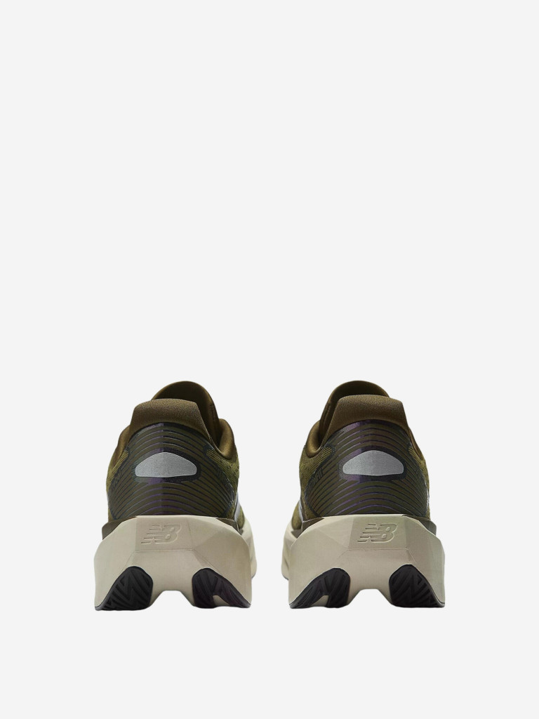 Кроссовки женские New Balance FuelCell Rebel v5