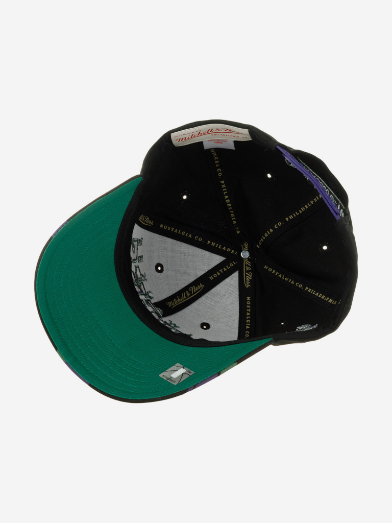 Бейсболка MITCHELL NESS HHSS5813-MBUYYPPPBLCK Milwaukee Bucks NBA (черный)