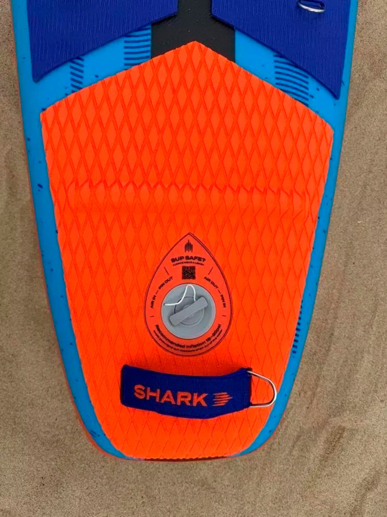 Сапборд надувной двухслойный Shark Speed+ 14x28x6, 426x71x15 см