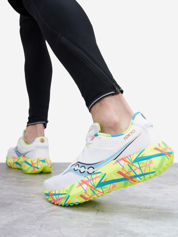 Кроссовки мужские Saucony Kinvara Pro арт. S20847 белый/мультицвет цвет — купить за 18619 руб. со скидкой 30 %, отзывы в интернет-магазине Спортмастер