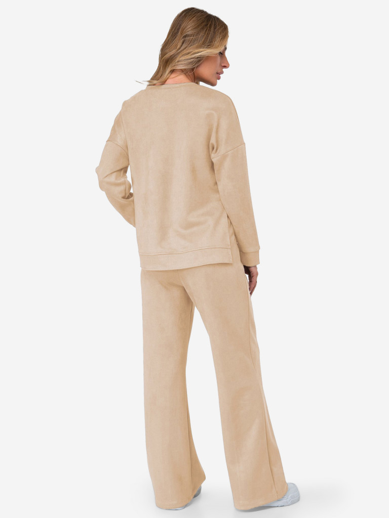 Костюм женский из экозамши Happyfox