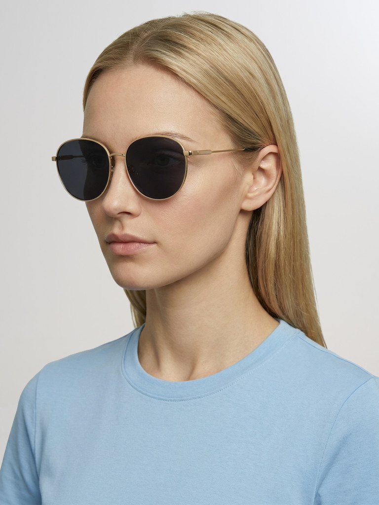 Солнцезащитные очки Polaroid