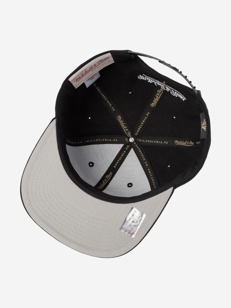 Бейсболка с прямым козырьком MITCHELL NESS HS8545-LAKBLCK Los Angeles Kings NHL