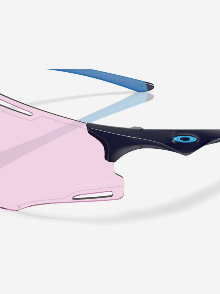 Солнцезащитные очки Oakley Cybr Zero