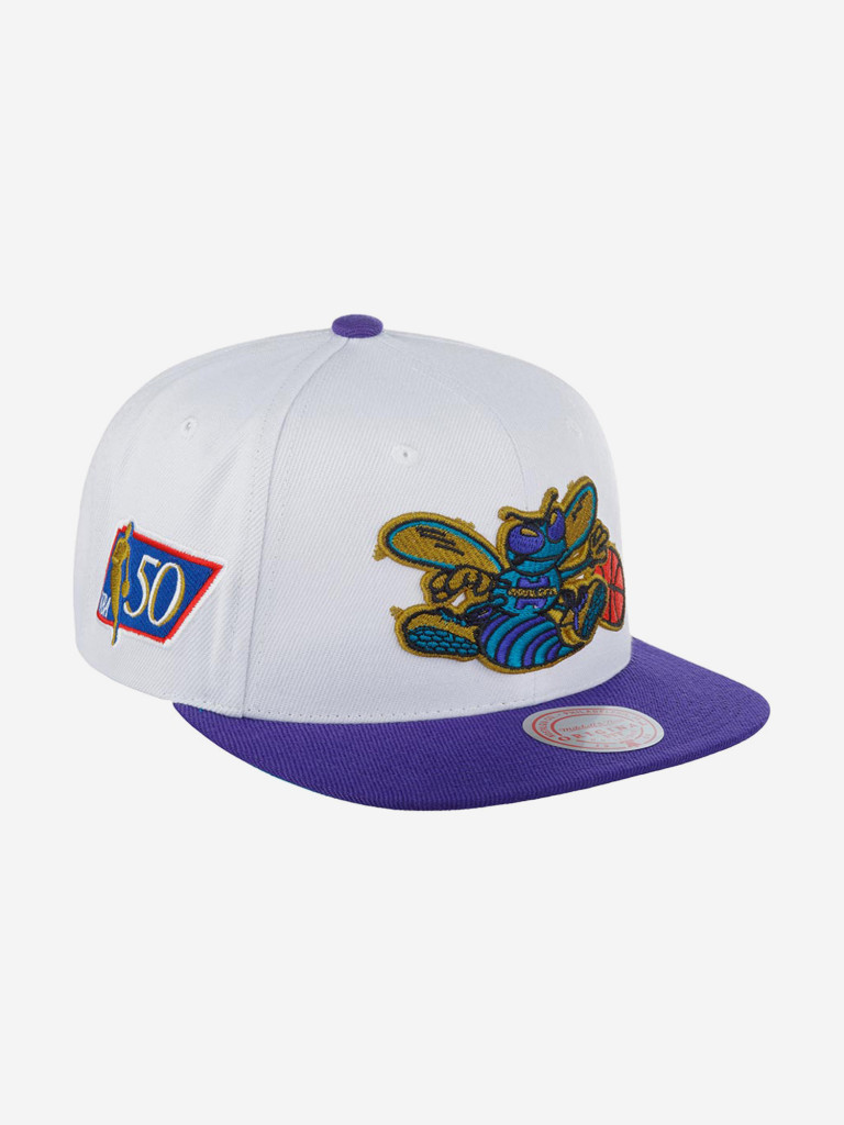 Бейсболка с прямым козырьком MITCHELL NESS 6HSSSH21294-CHOWHPR Charlotte Hornets NBA (белый)