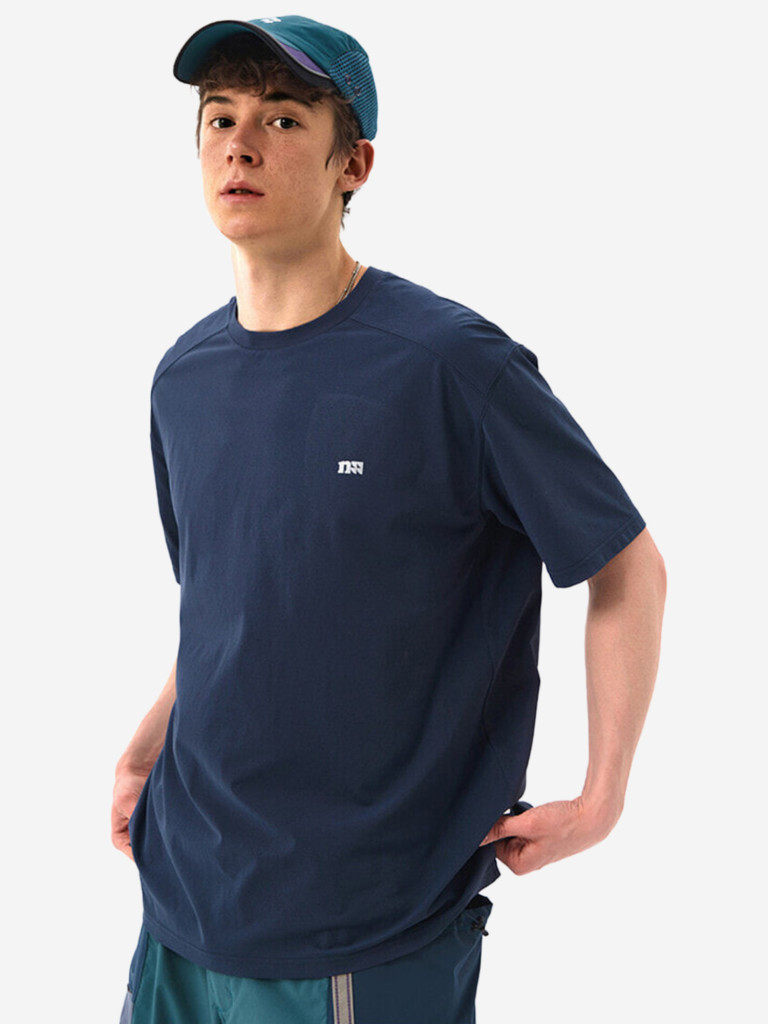 Футболка nothomme