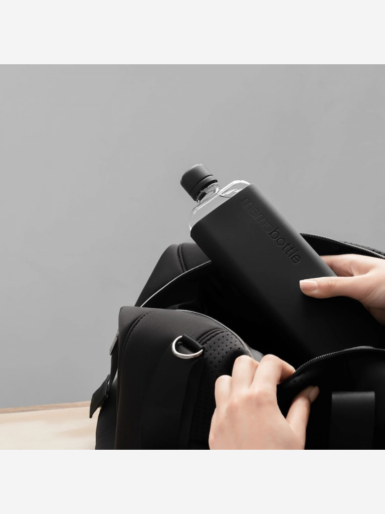 Бутылка с силиконовым чехлом Memobottle Slim, черный