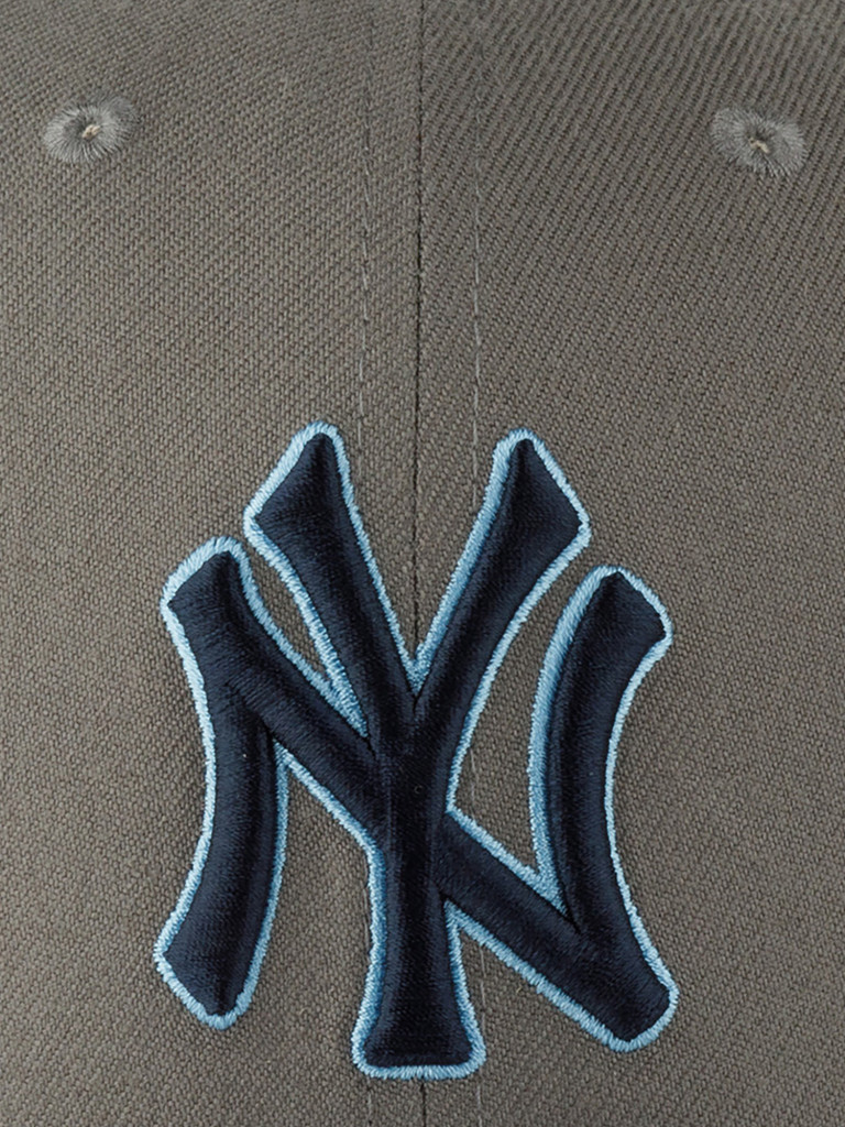 Бейсболка 47 BRAND B-MVPSP17WBP-CCNR New York Yankees MLB