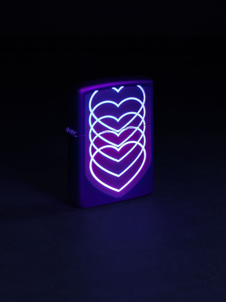 Зажигалка бензиновая ZIPPO 48593 Hearts