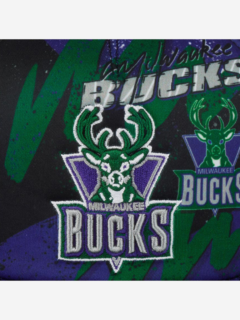 Бейсболка с сеточкой MITCHELL NESS HHSS2993-MBUYYPPPBLCK Milwaukee Bucks NBA