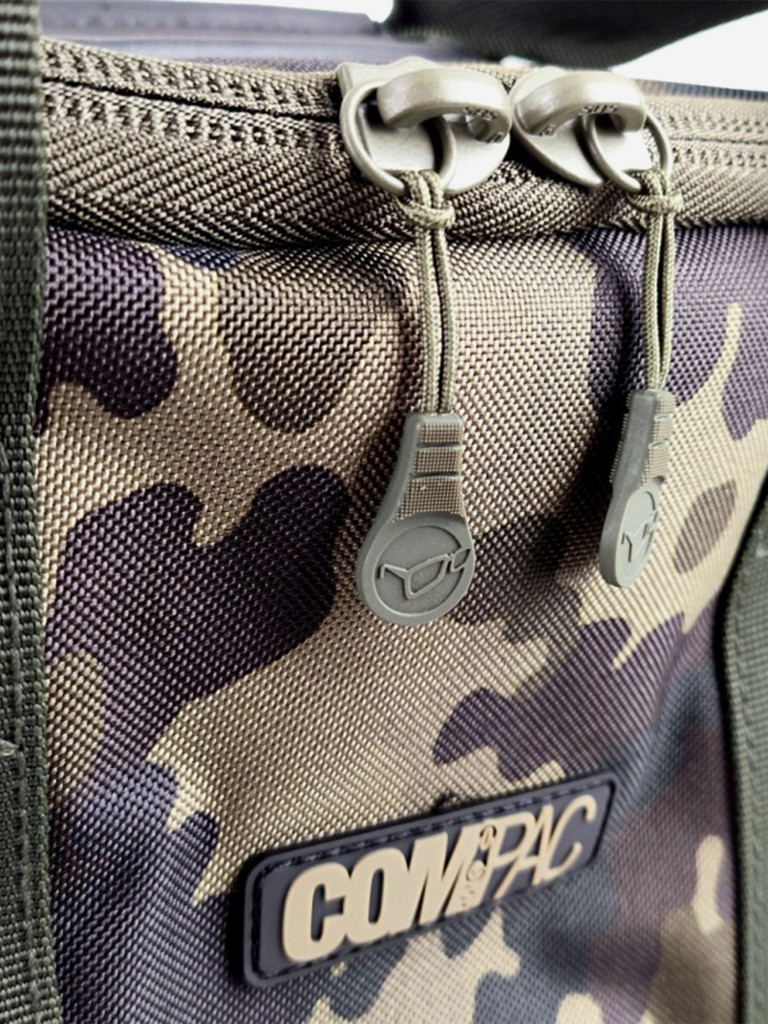 Сумка универсальная KORDA Compac Utility Bag Dark Kamo