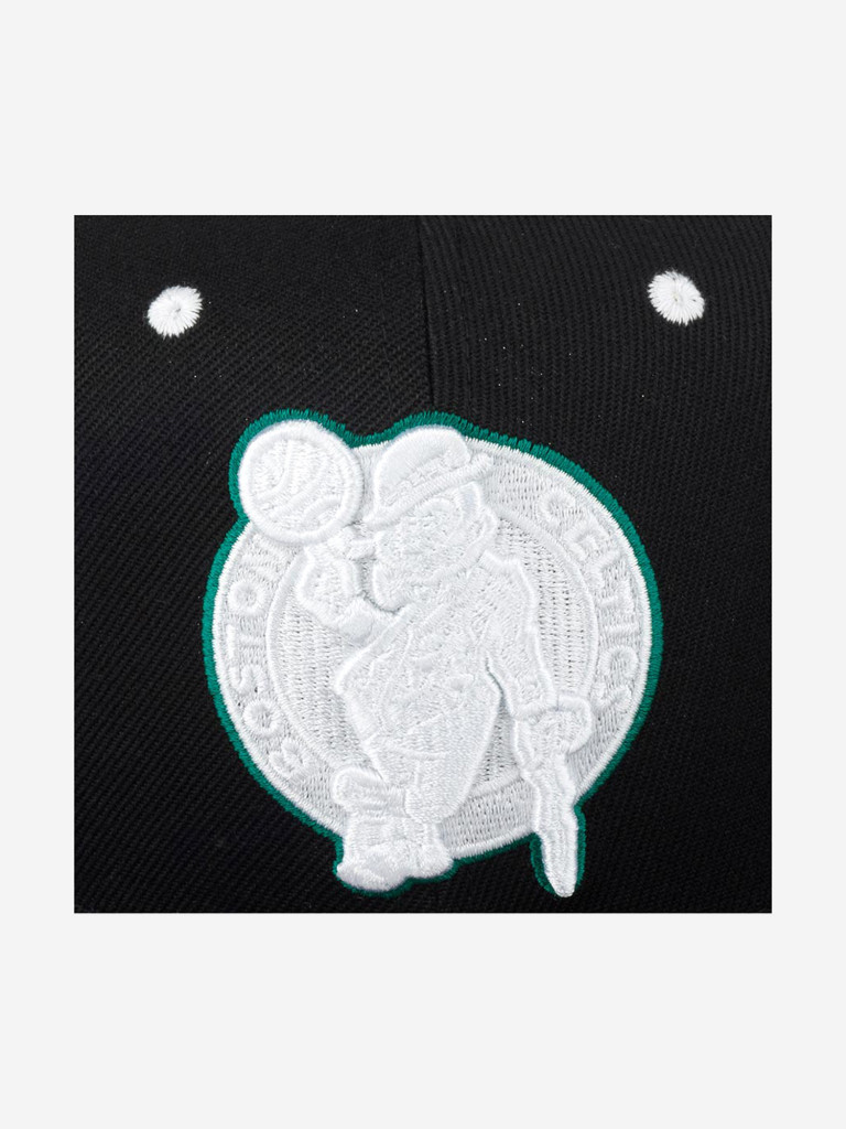Бейсболка с прямым козырьком MITCHELL NESS 6HSSMM20202-BCEBLCK Boston Celtics NBA (черный)