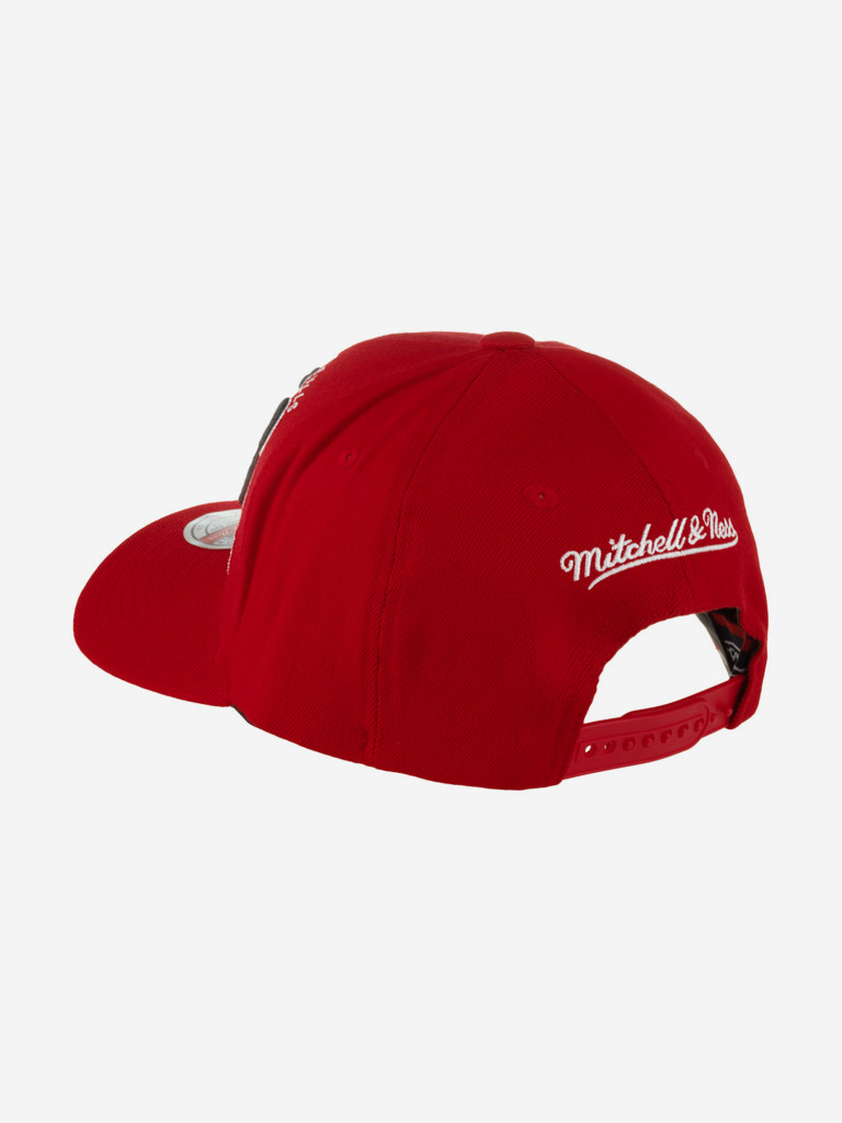Бейсболка MITCHELL NESS HHSSINTL1264-CBURED1 Chicago Bulls NBA (красный)