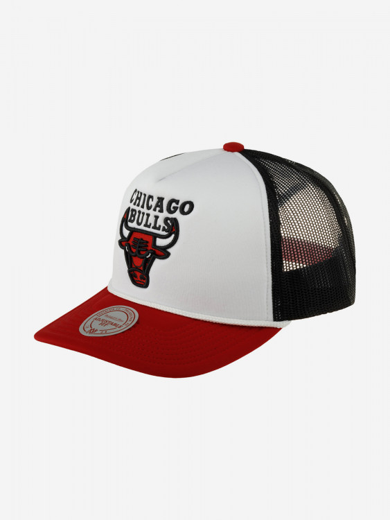 Бейсболка с сеточкой MITCHELL NESS HT8363-CBUWHIT Chicago Bulls NBA