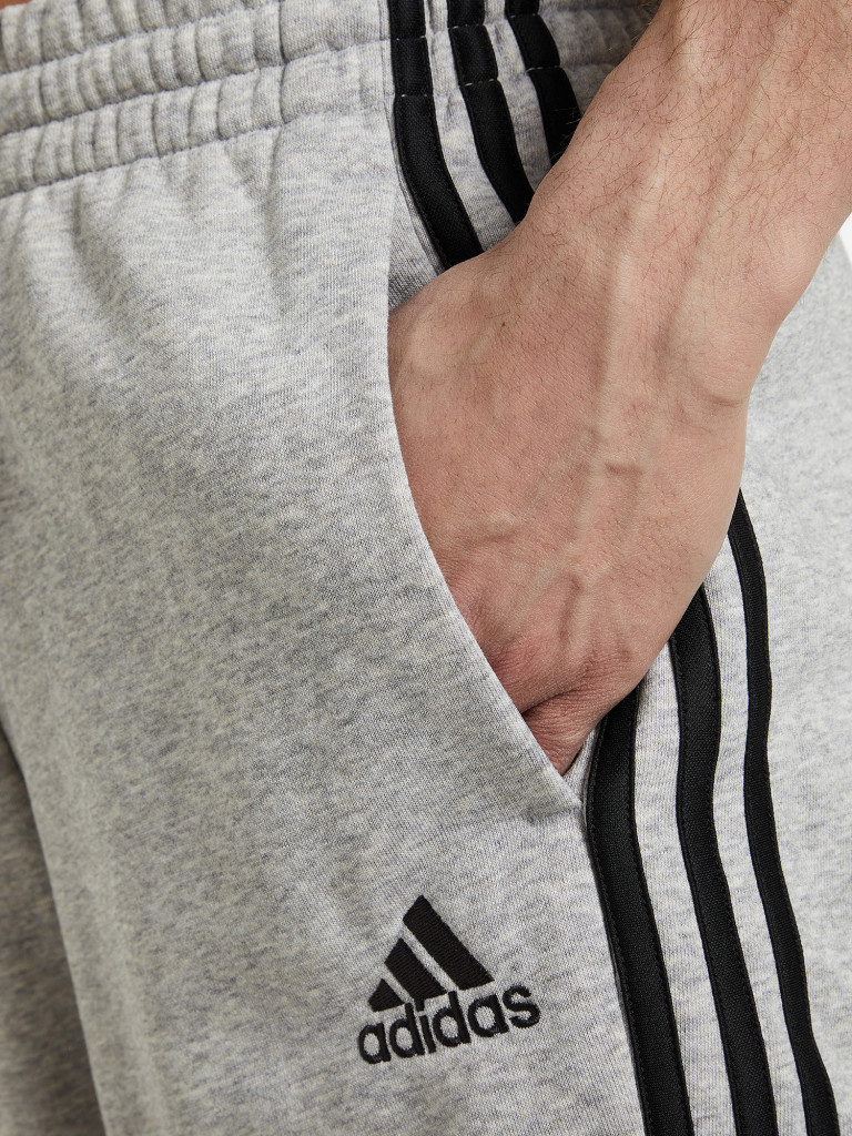 Шорты мужские adidas Essentials
