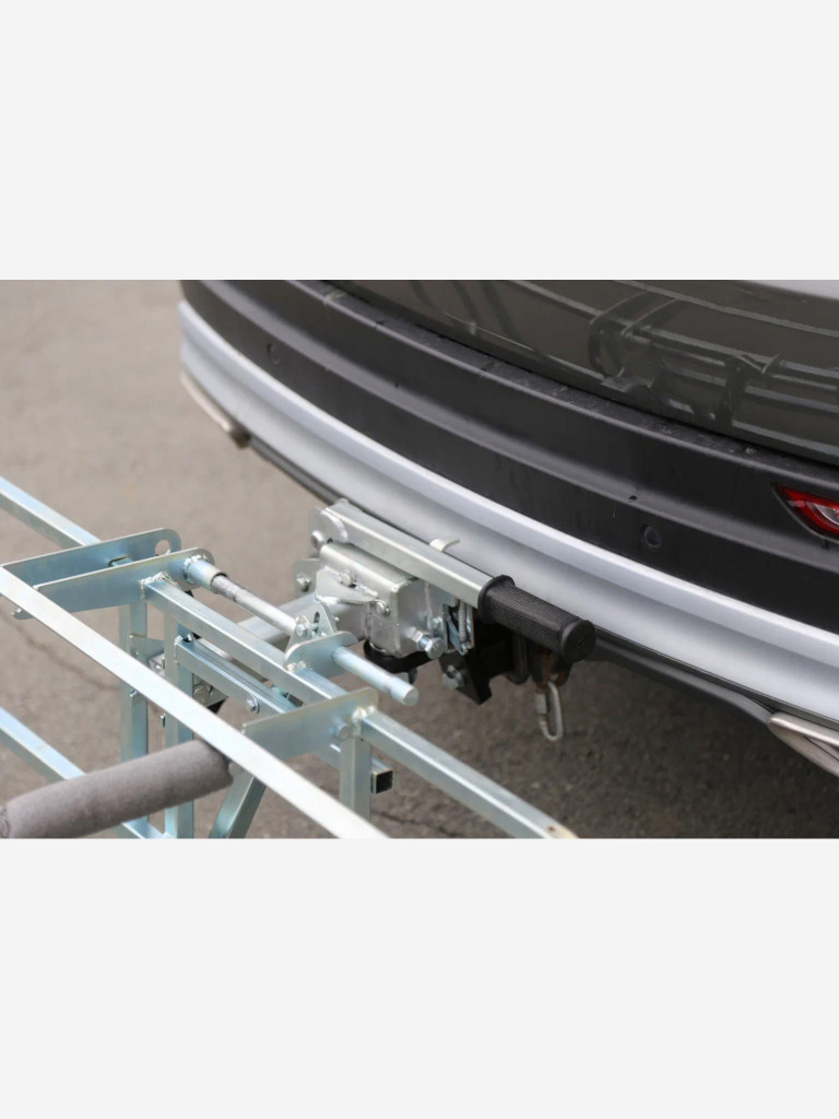 Автобагажник с быстросъемным замком на фаркоп НА ФАРКОПЕ