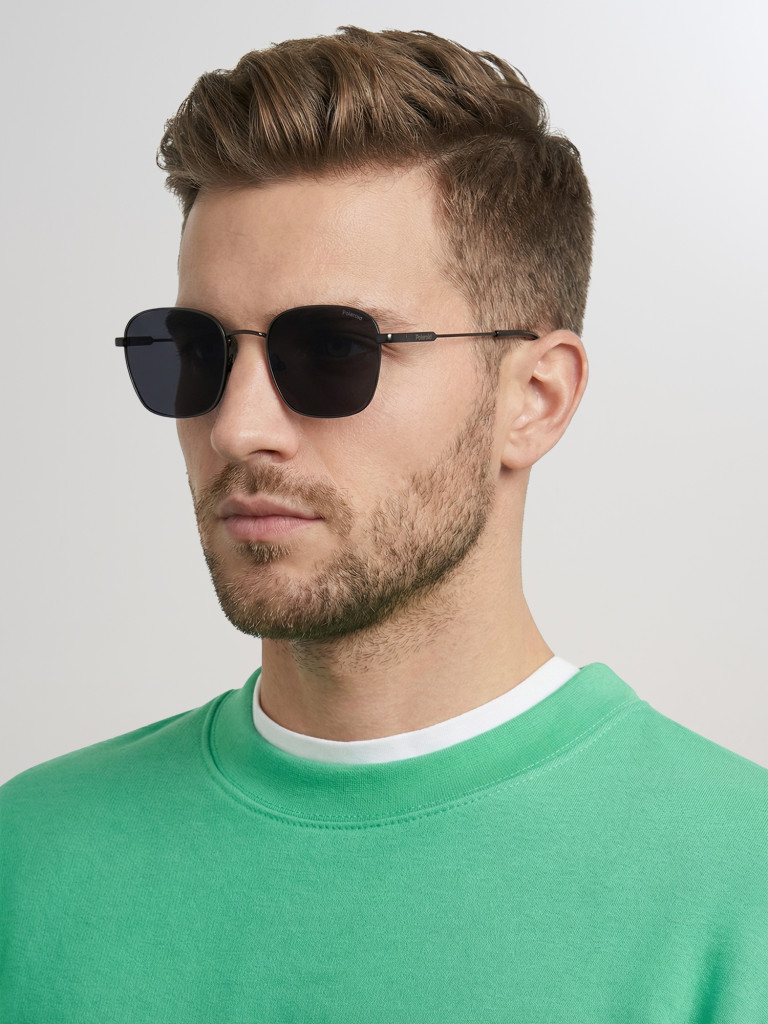 Солнцезащитные очки Polaroid